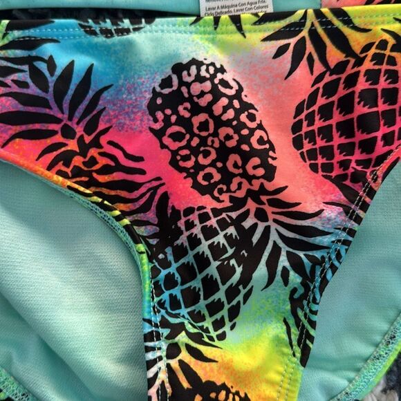 Bundle of 3 Girls Bathing Suits - Picture 6 of 14